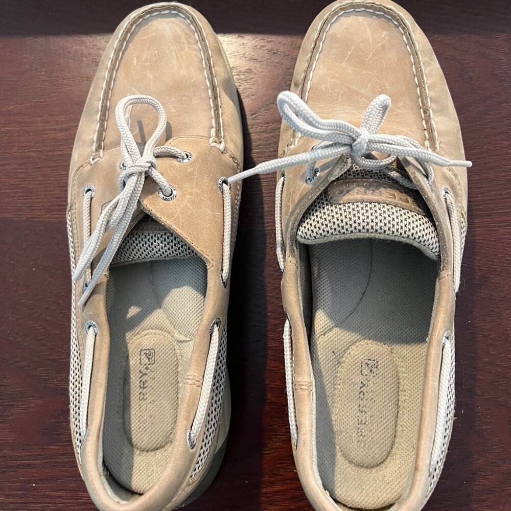 Sperry Authentic Original Boat Shoe - Women’s Size 9